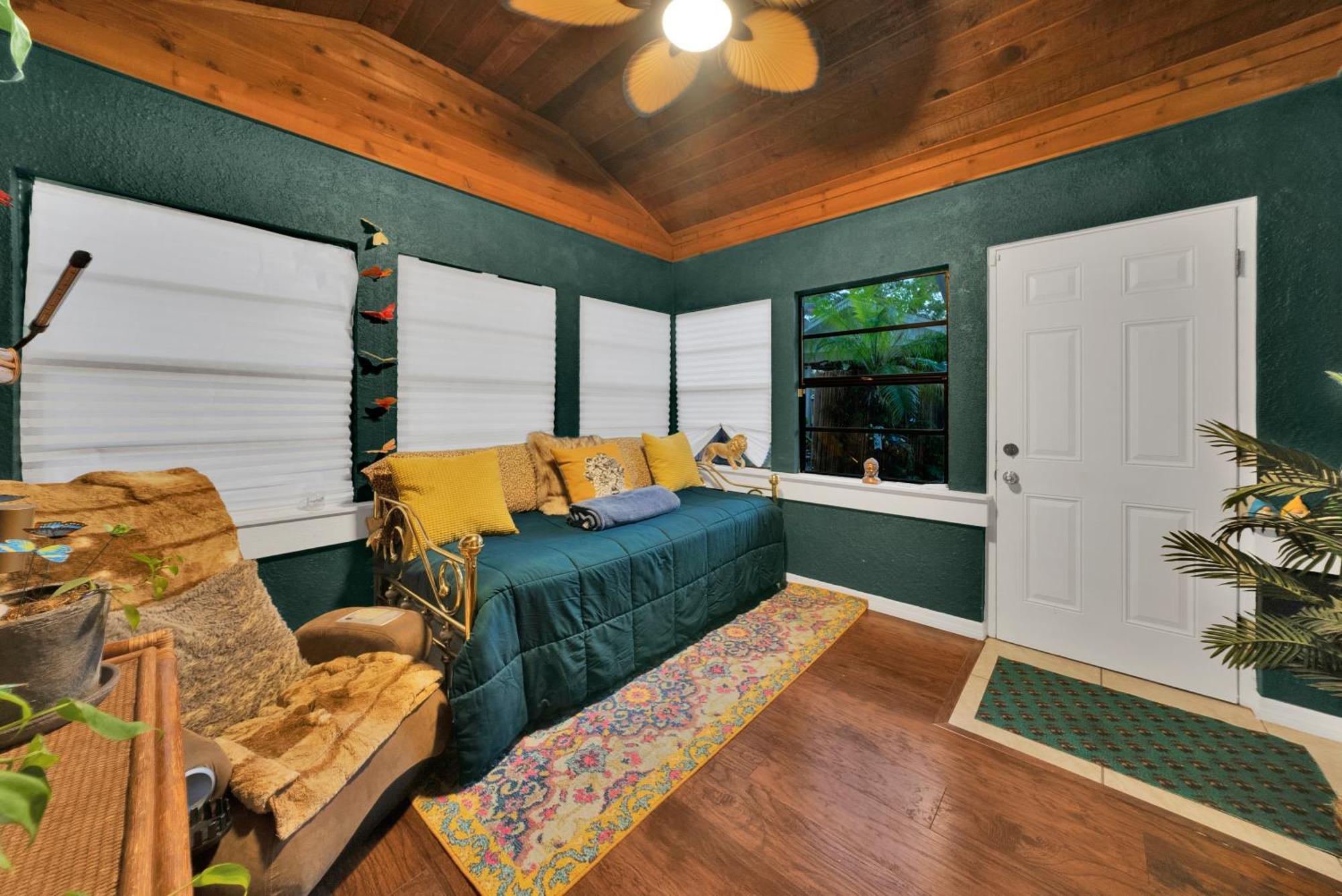 Zen Jungle House By Busch Gardens Sleeps 12 With Outdoor Games & Detached Play Space! 坦帕 外观 照片