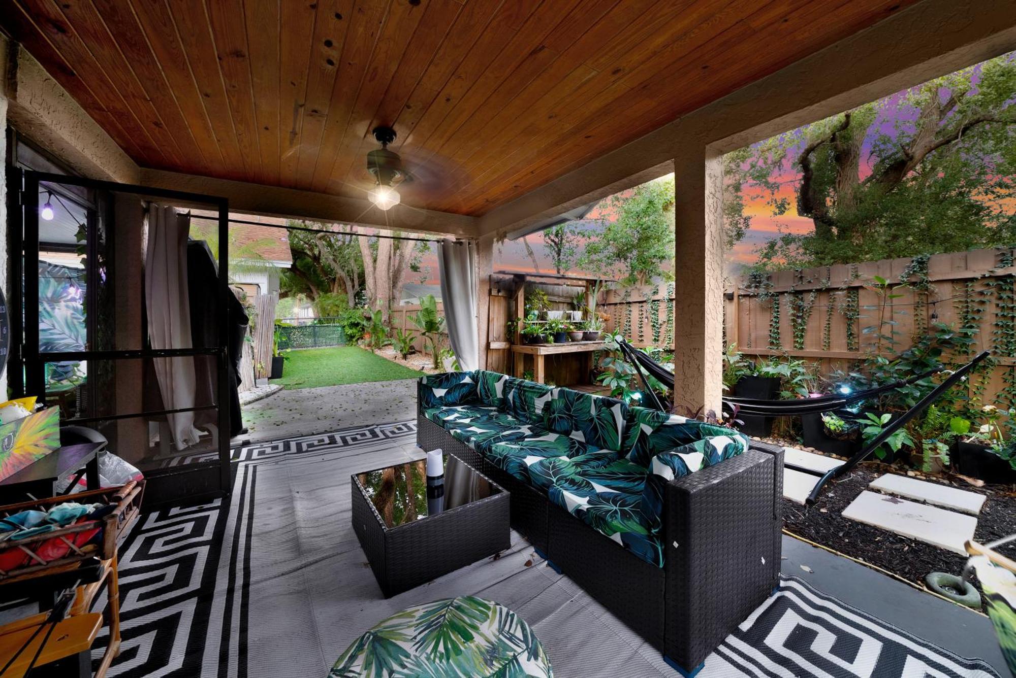Zen Jungle House By Busch Gardens Sleeps 12 With Outdoor Games & Detached Play Space! 坦帕 外观 照片