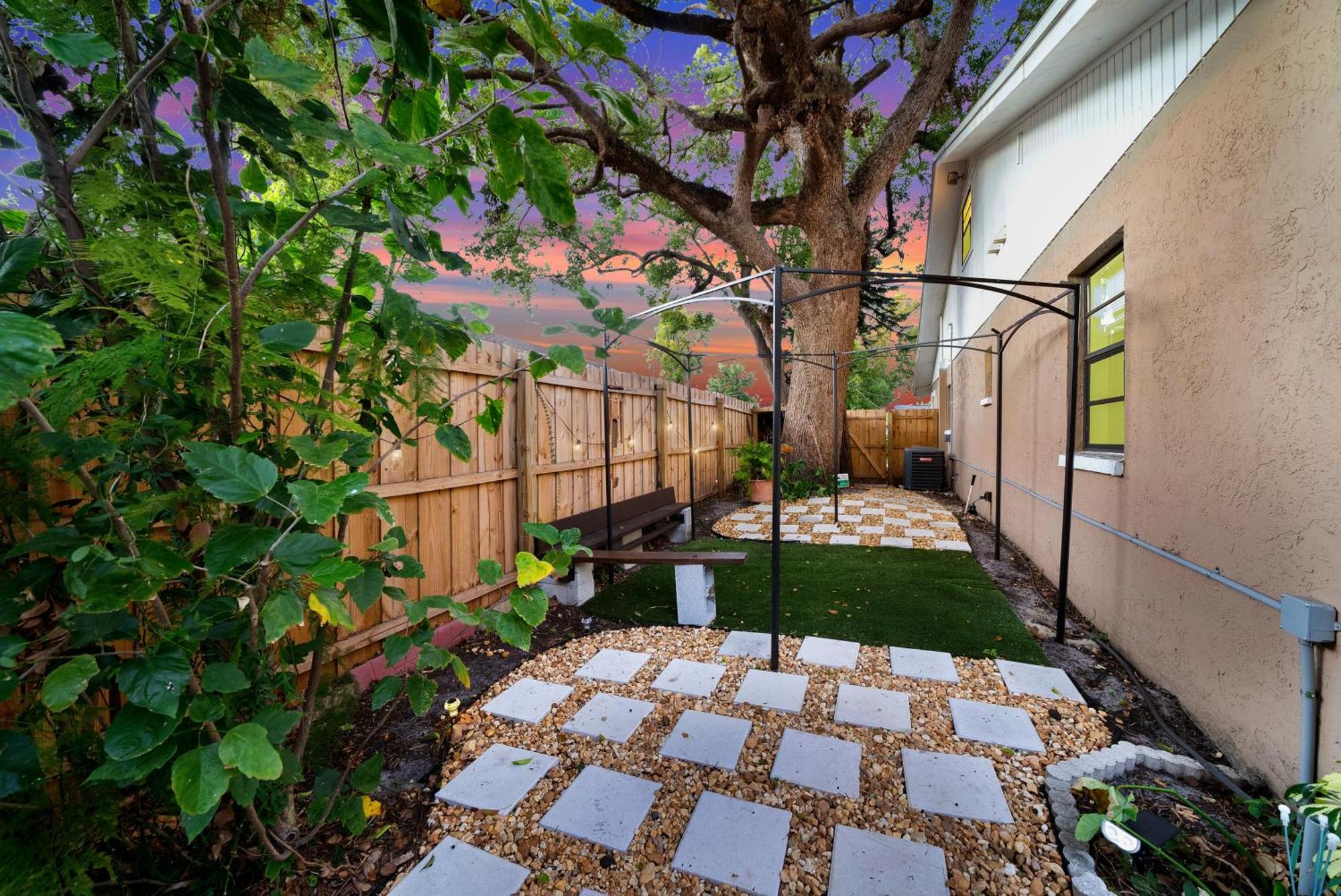 Zen Jungle House By Busch Gardens Sleeps 12 With Outdoor Games & Detached Play Space! 坦帕 外观 照片